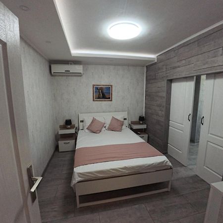 Апартамент Александрови Pomorie Exterior photo